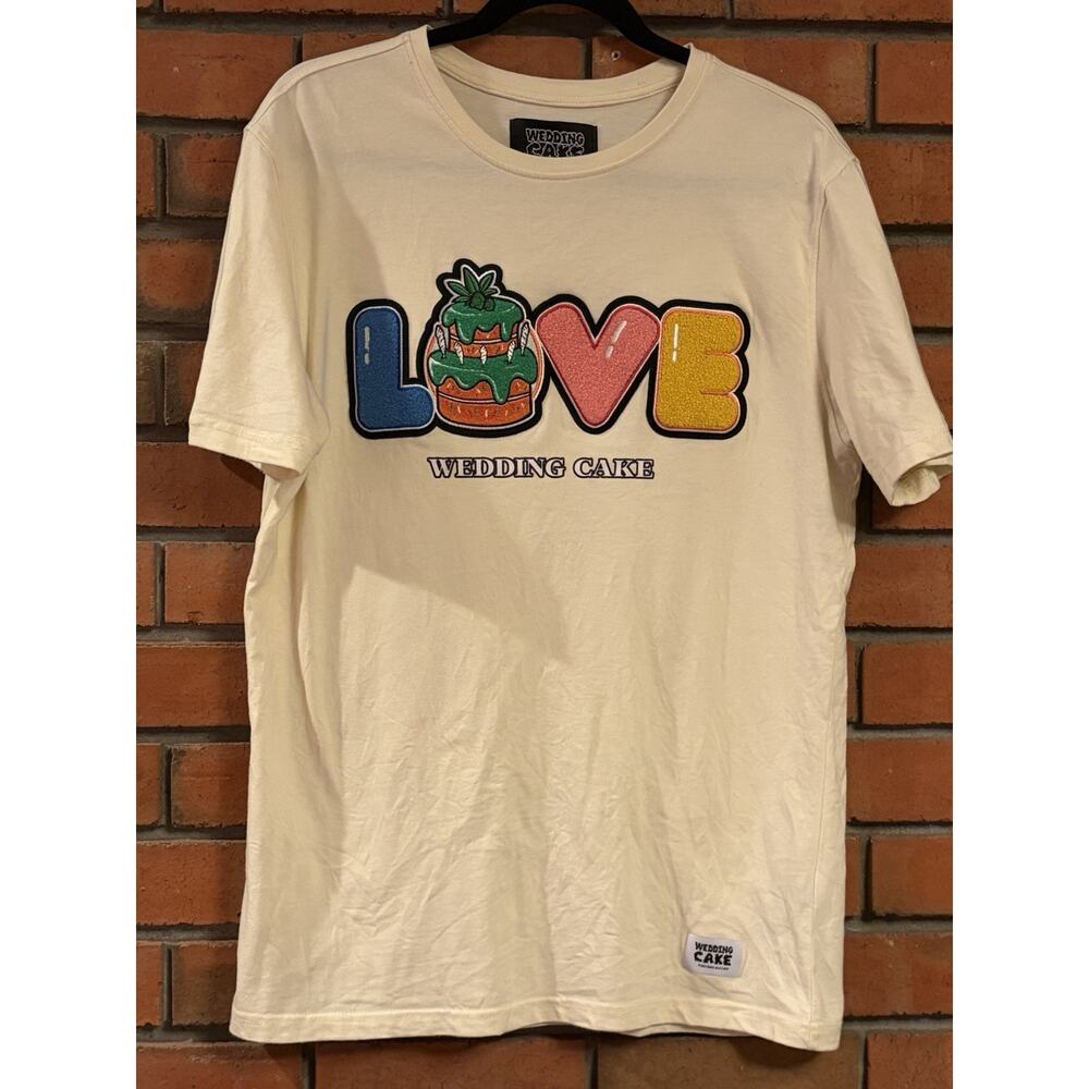 Wedding Cake Wake Bake Graphic Tee Love Cake Shirt Size L Cream